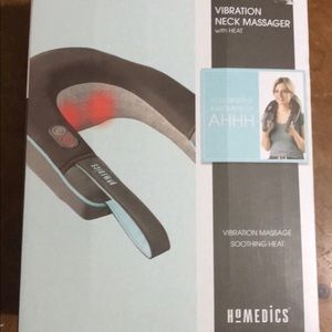 Vibrating neck massager